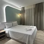 Hotel The Wave