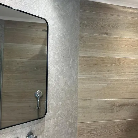 The Wave يميناريا