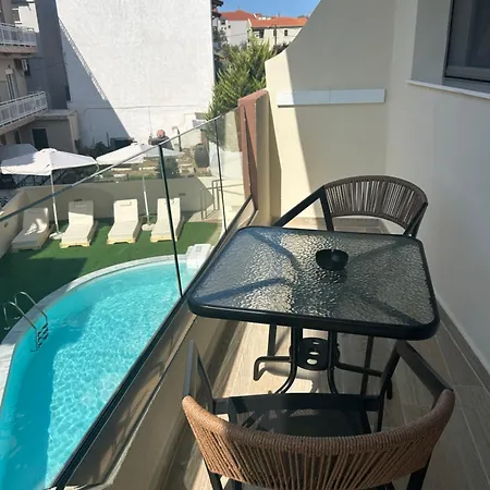 The Wave يميناريا